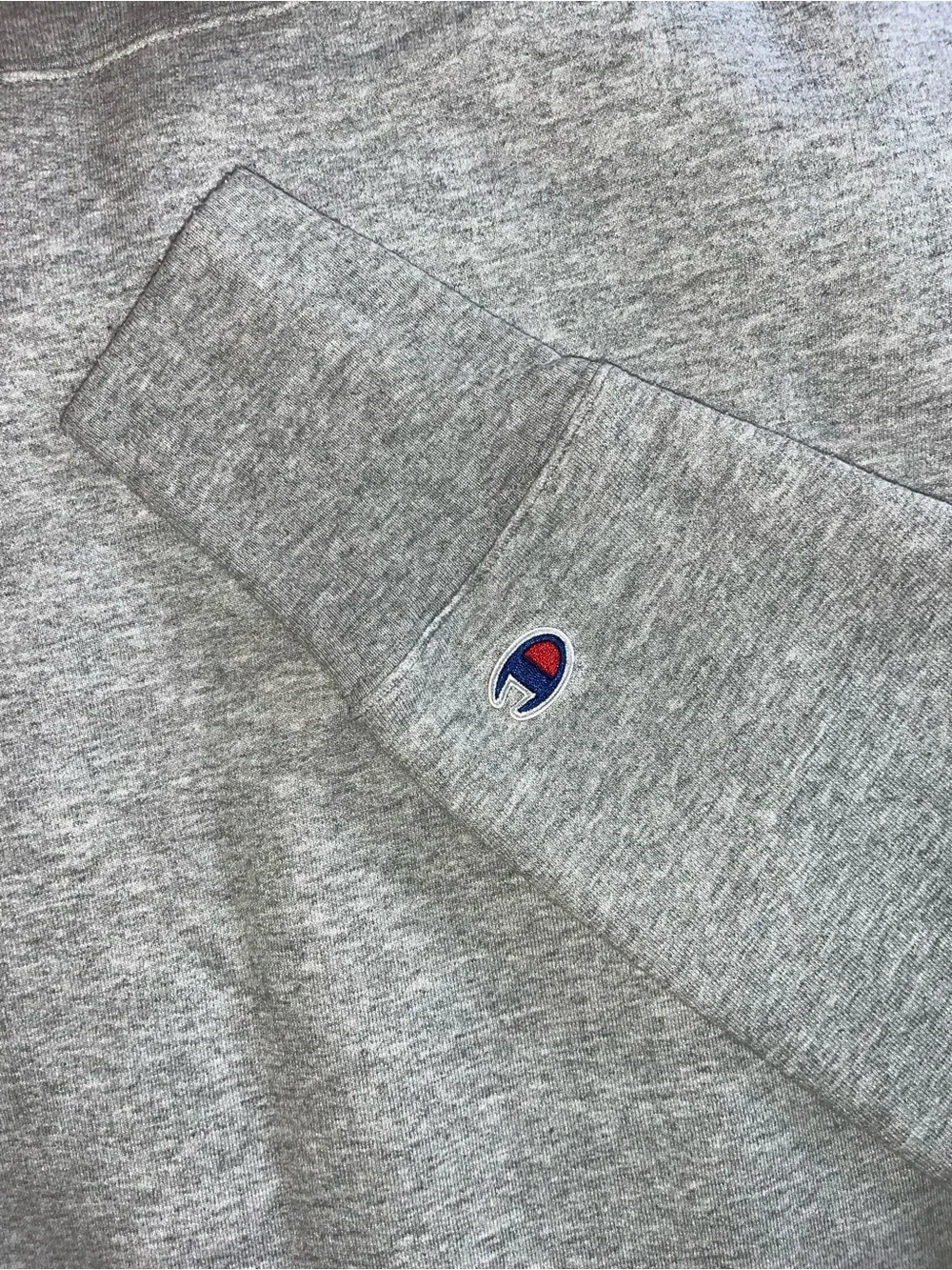 Champion Unisex Gray Crewneck Sweatshirt